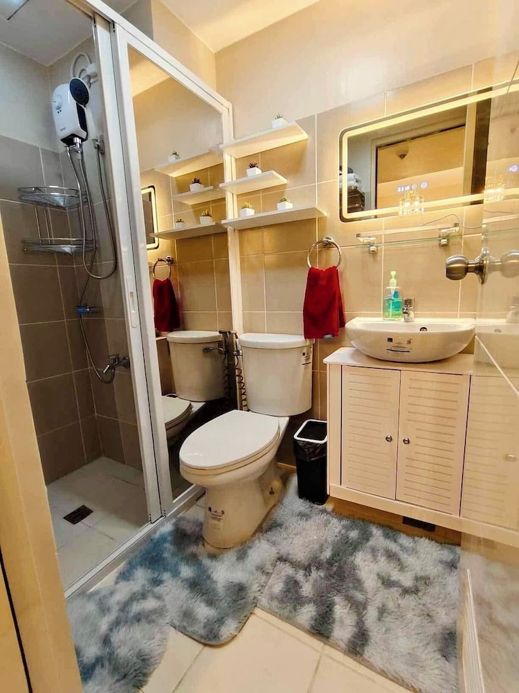 Room, 2 Bedrooms, Accessible, Balcony