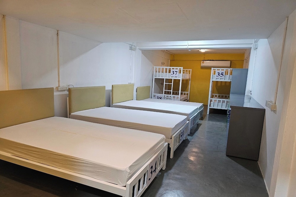 Standard Shared Dormitory, Men only photo 1