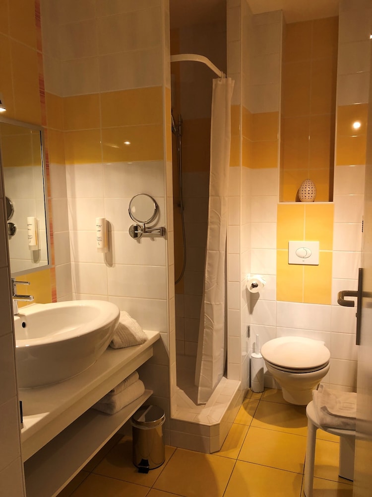 Basic Double Room - Photo 4