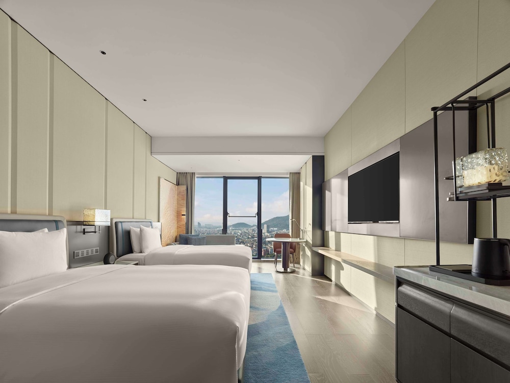 Deluxe Room, 2 Twin Beds