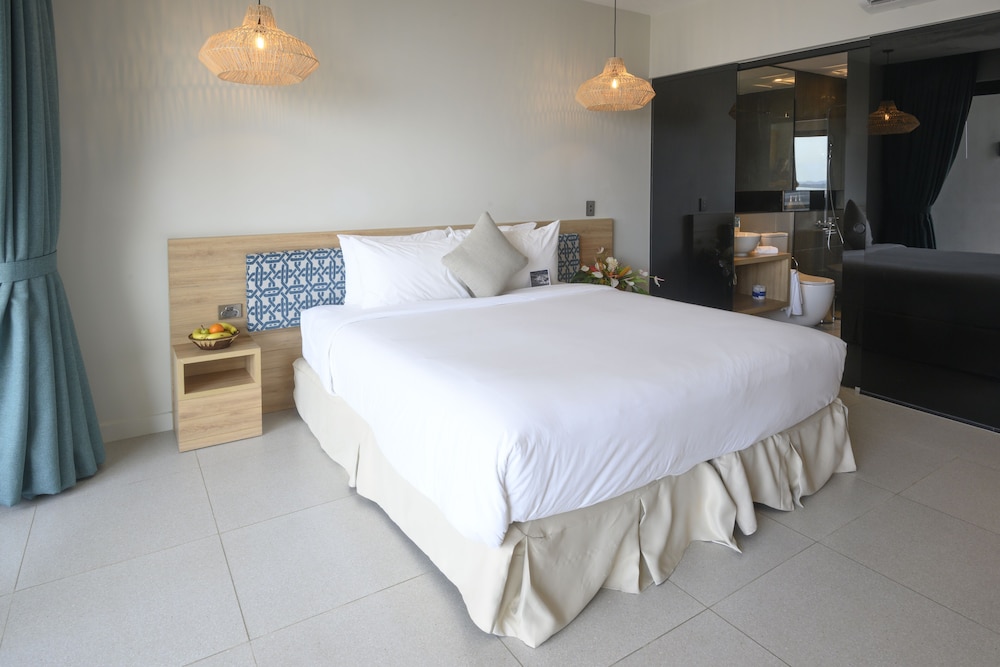 Ocean View Room - Photo 2