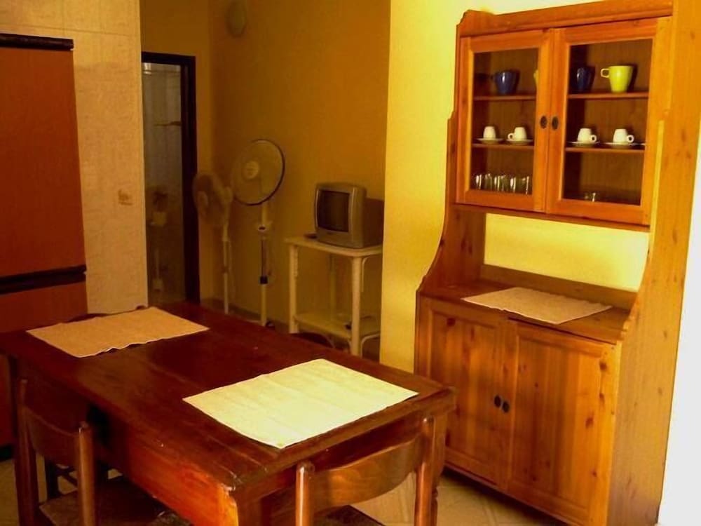 Apartment, 2 Bedrooms, Ground Floor (Lele) photo 3