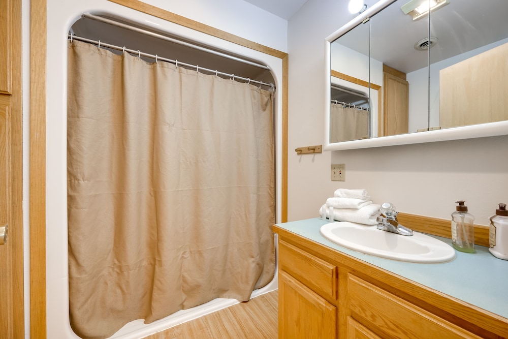 Apartment (2 Bedrooms) photo 2