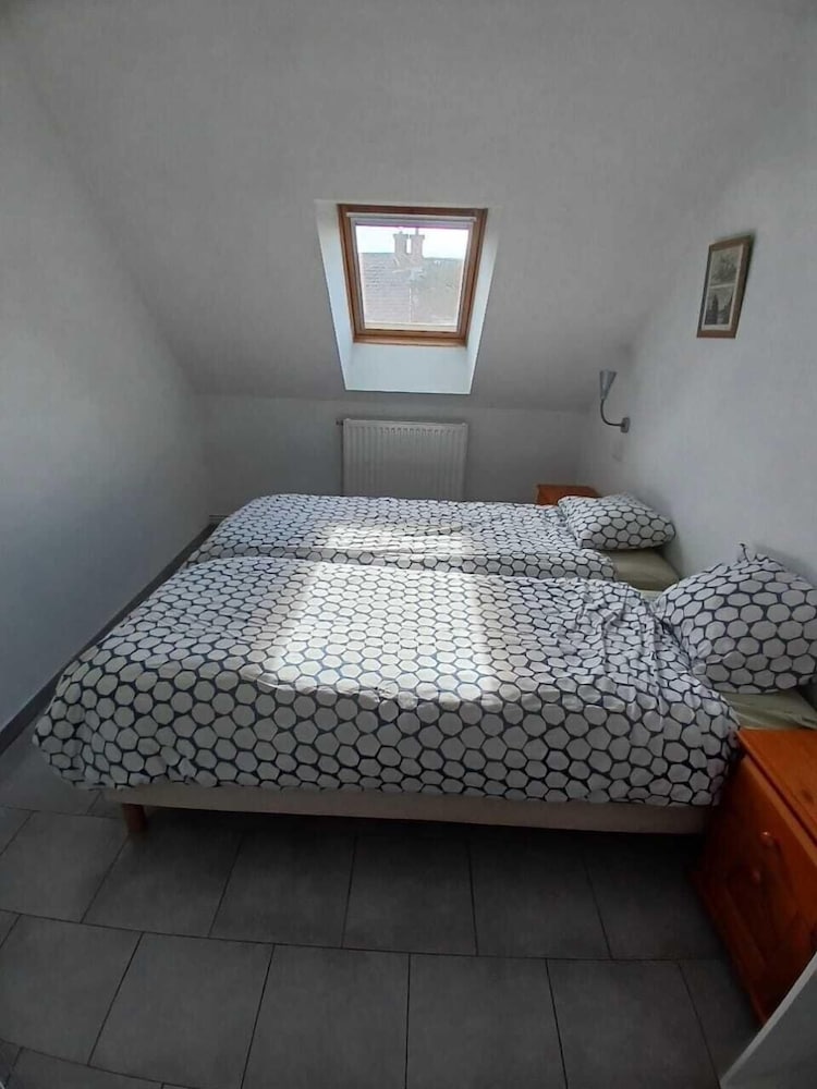 Apartment, 2 Bedrooms, Balcony, River View
