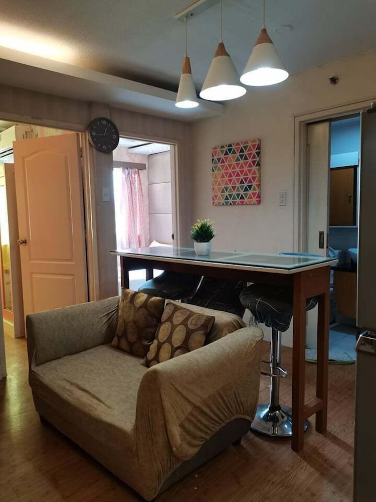 Standard Condo, 2 Bedrooms, Accessible, Kitchen photo 1