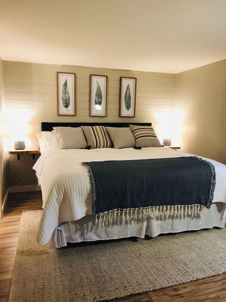 Deluxe Chalet photo 3