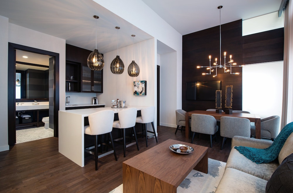 Executive Suite, 1 Bedroom thumbnail 5