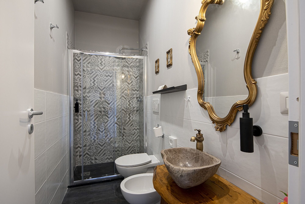 Deluxe Double Room - Photo 5
