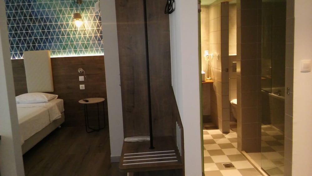 Premium Suite, 1 Bedroom - Photo 11