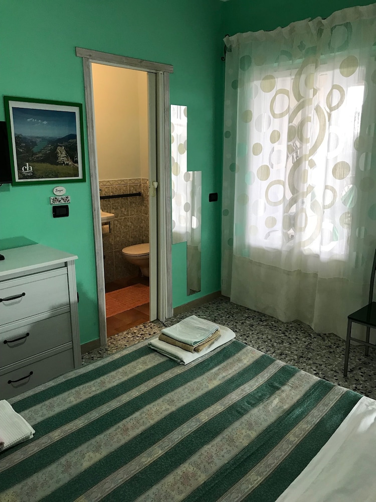 Quadruple Room photo 2