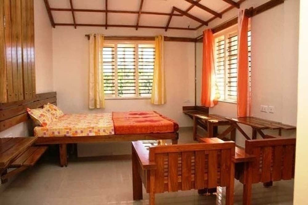 Standard Room, 1 Double Bed, Non Smoking, Garden View photo 2