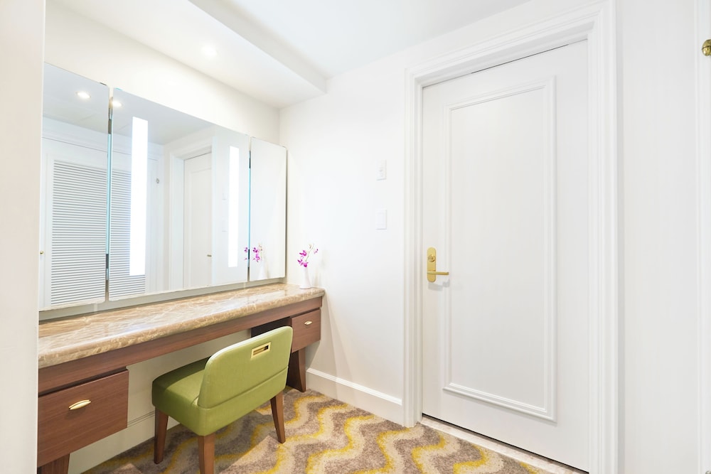 Junior Suite, Non Smoking - Photo 4