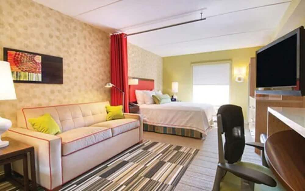 Studio, 1 King Bed, Accessible (Hearing) - Photo 2