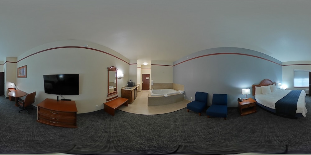 Superior Suite, 1 King Bed, Jetted Tub photo 2