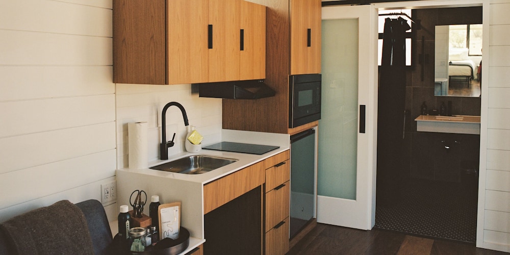 Premium Cabin (Outdoor Shower)