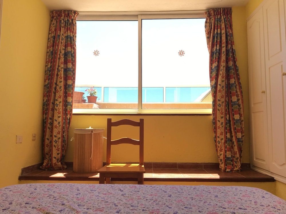 Apartment, 2 Bedrooms, Smoking, Balcony photo 2