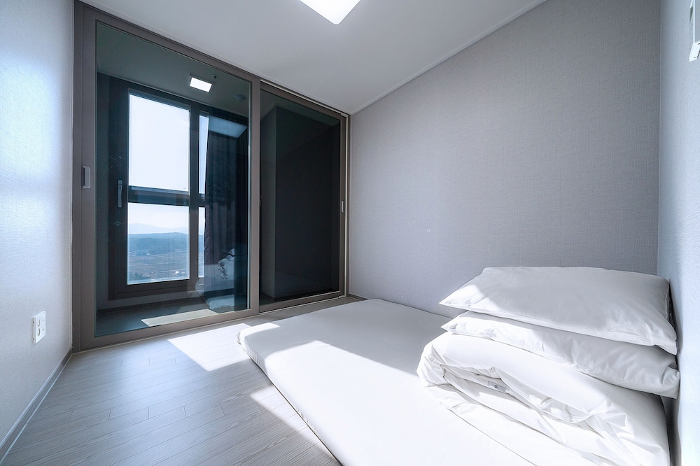 Executive Mountain Suite - Photo 7