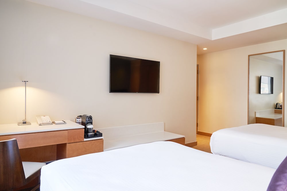 Premier Room, 2 Double Beds