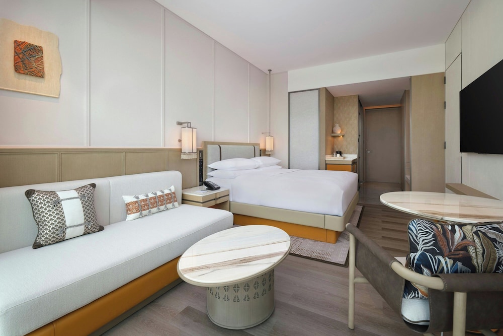 Superior Room, 1 King Bed