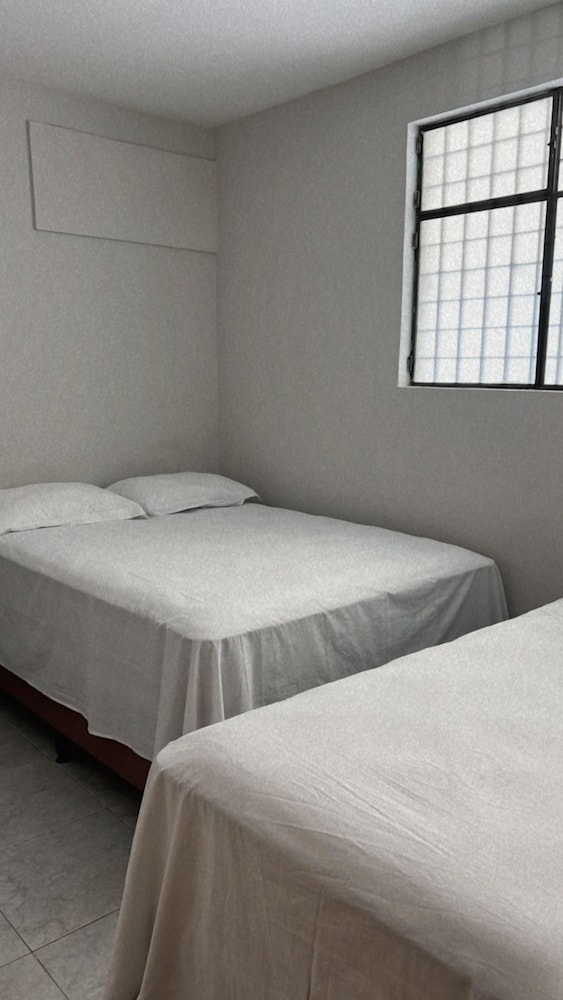Economy Triple Room