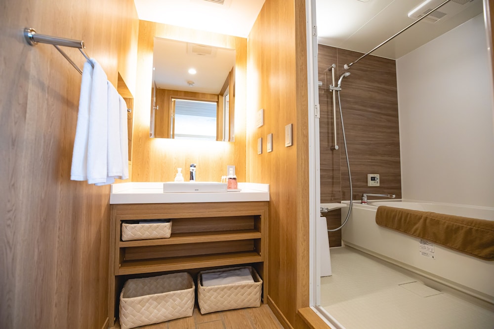 Deluxe Triple Room - Photo 7
