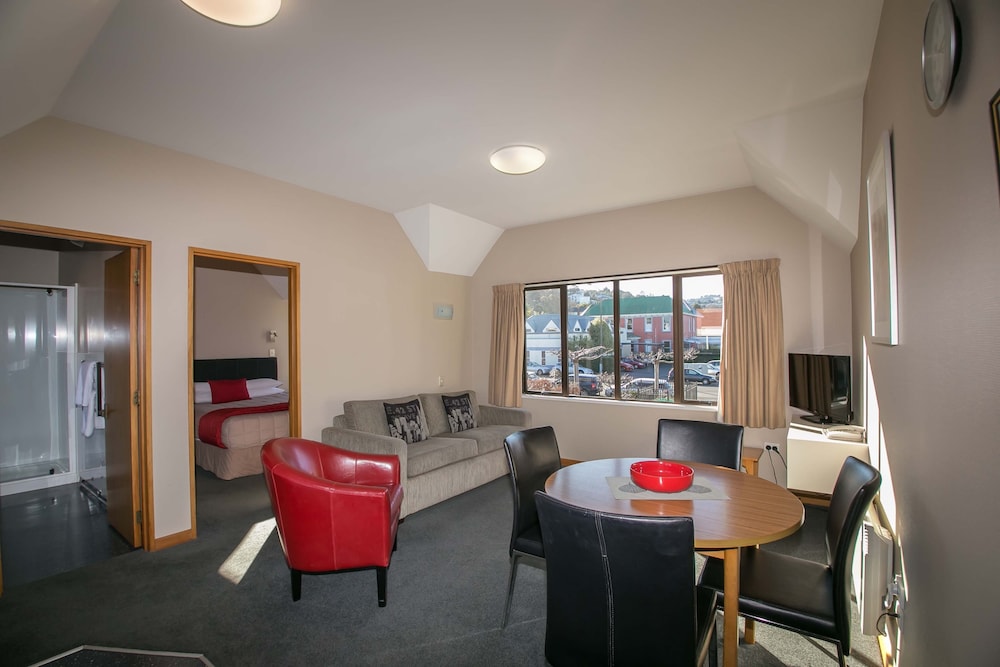 1 Bedroom - First floor photo 1