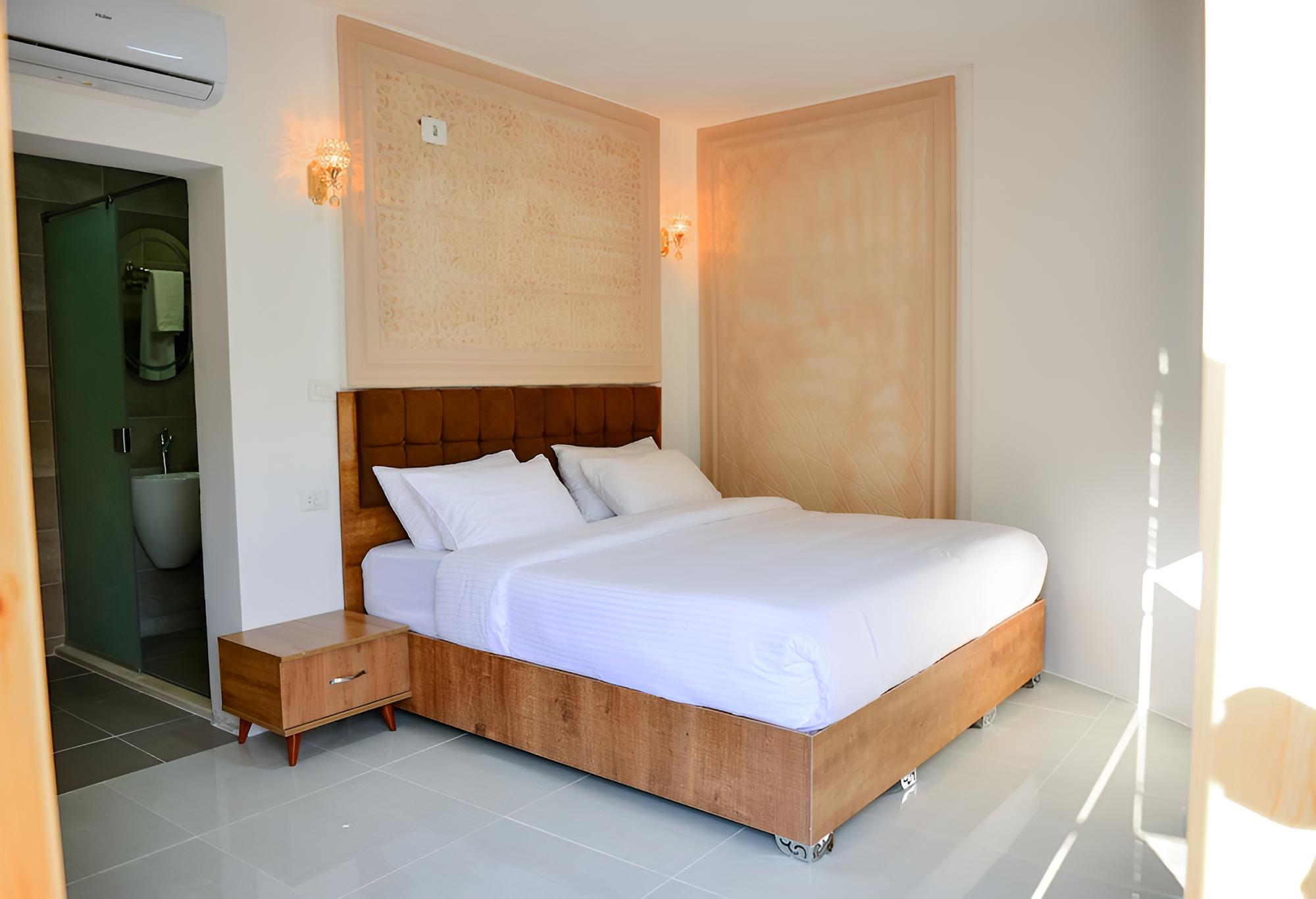 Luxury Double Room, 1 King Bed photo 1