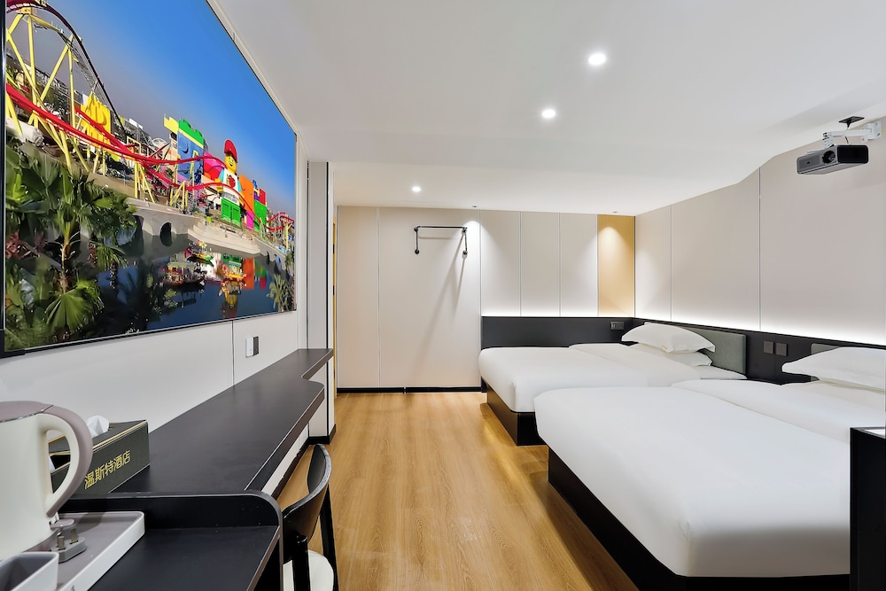 Family Double Room, Garden View
