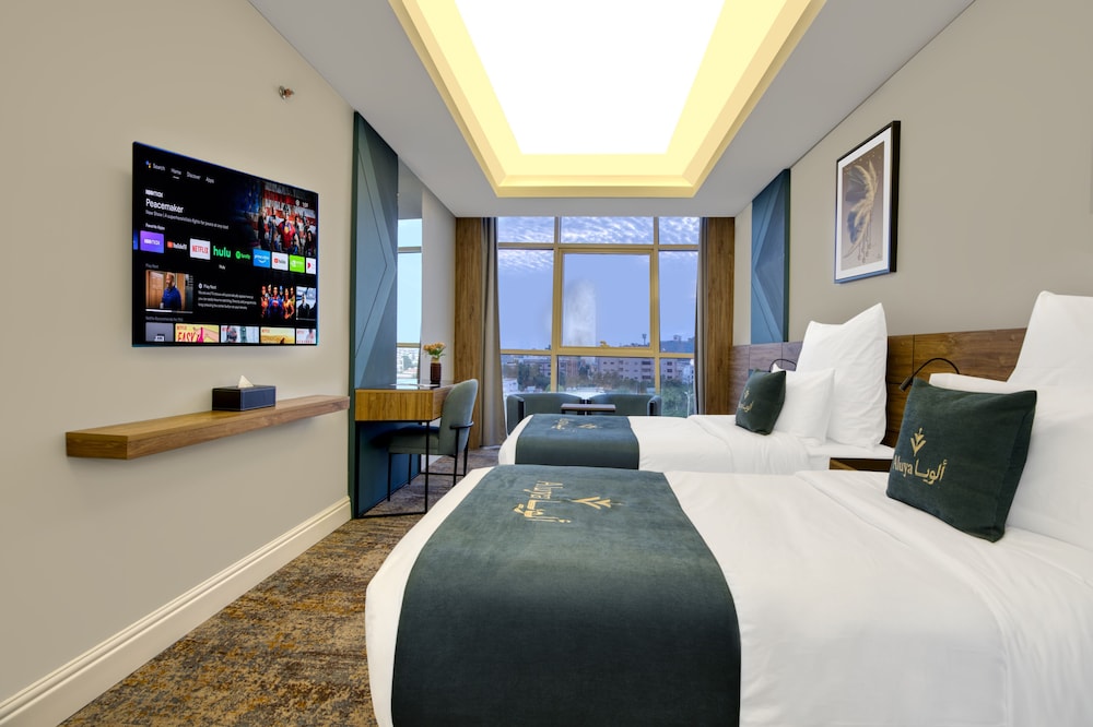 City Twin Room - Photo 1
