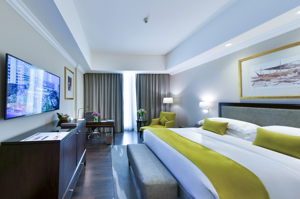Executive Double Room, 1 King Bed - Photo 1