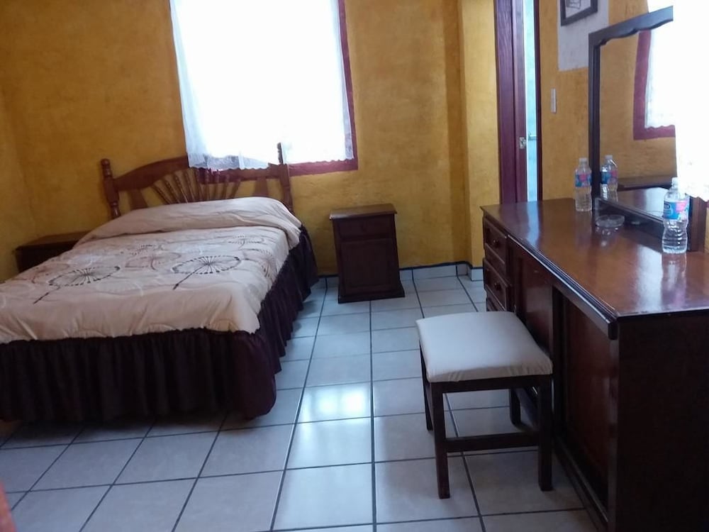 Double Room Single Use 1 photo 2
