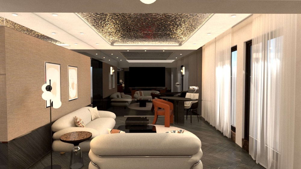 Suite, 1 King Bed thumbnail 6
