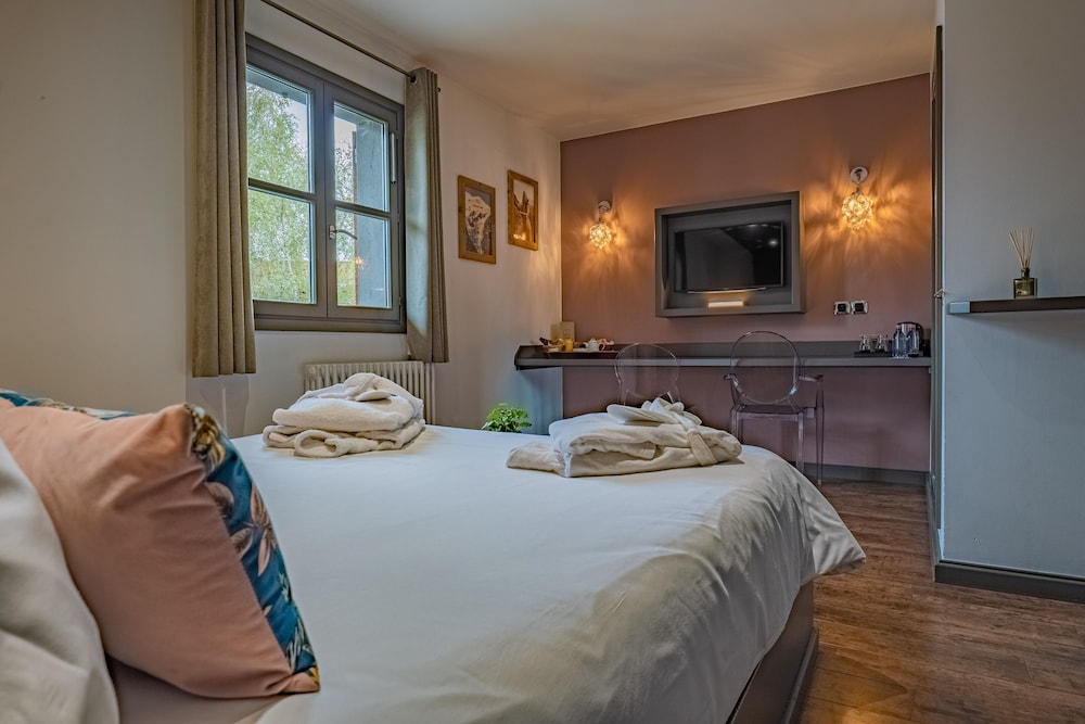 Superior Single Room