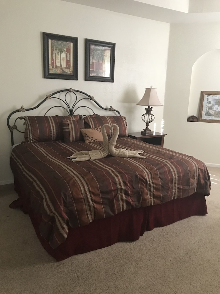 House, Multiple Beds, Private Pool (Golden Strand)