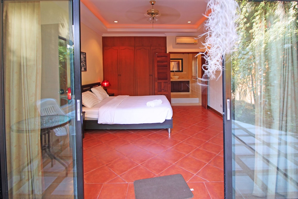 Villa With Private Pool