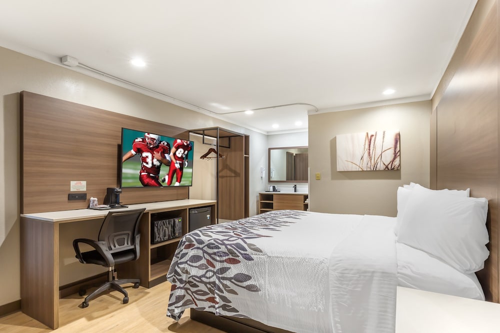 Superior Room, 1 King Bed, Non Smoking - Photo 5