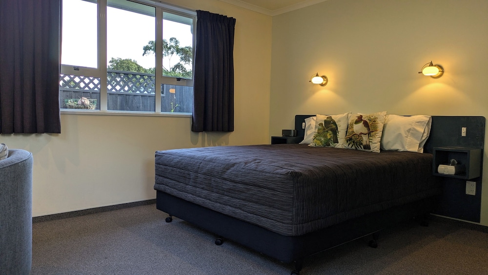 Small Studio without Kitchenette photo 1