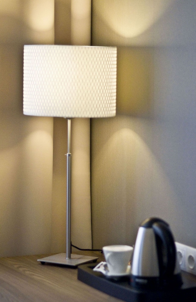 Superior Room (Interior room without outside view) photo 2