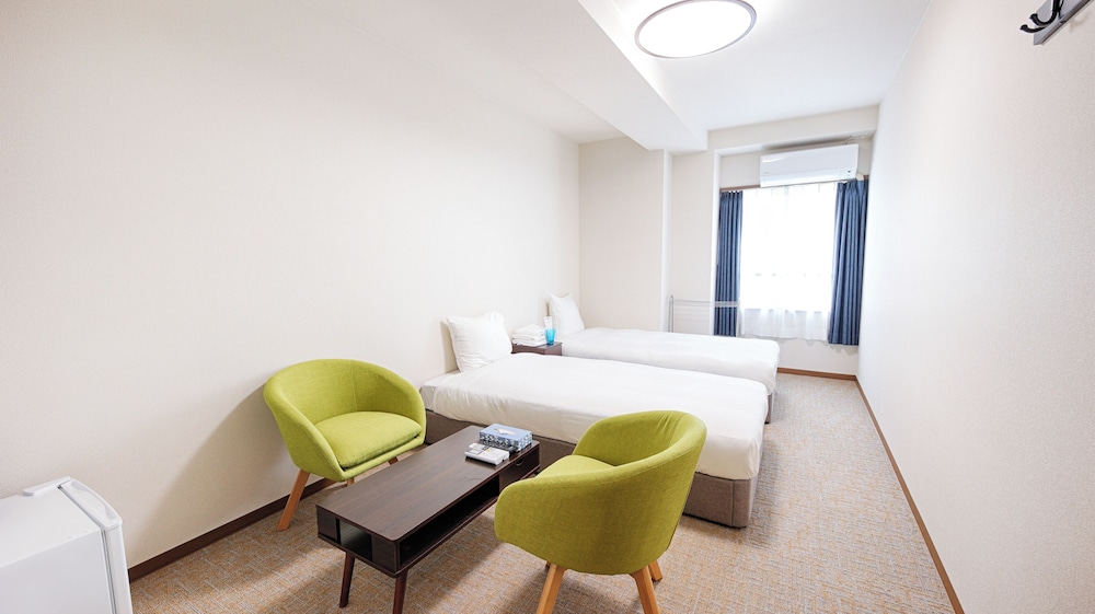 Economy Twin Room