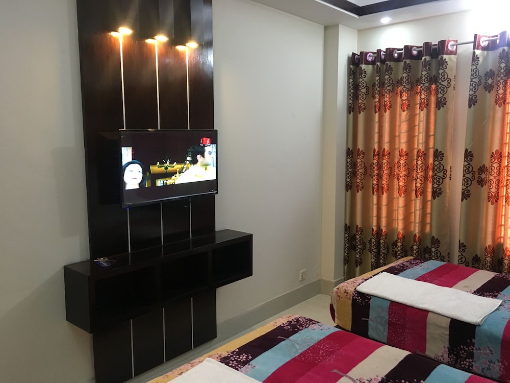 Economy Double Room, 1 Bedroom, Accessible, City View photo 1