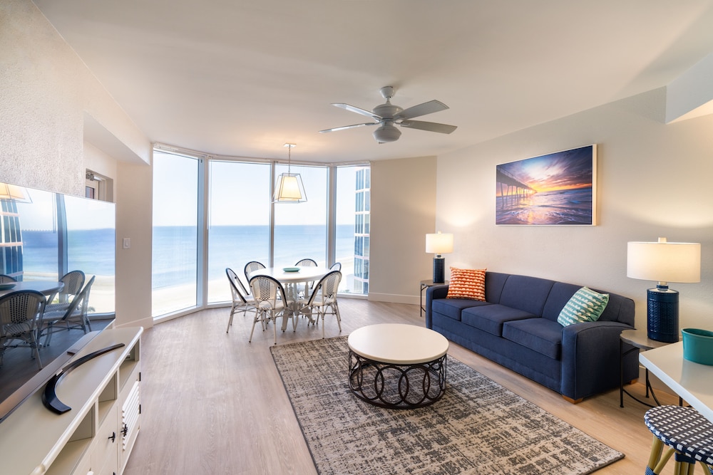 Condo, 2 Bedrooms (White Sands) - Photo 8