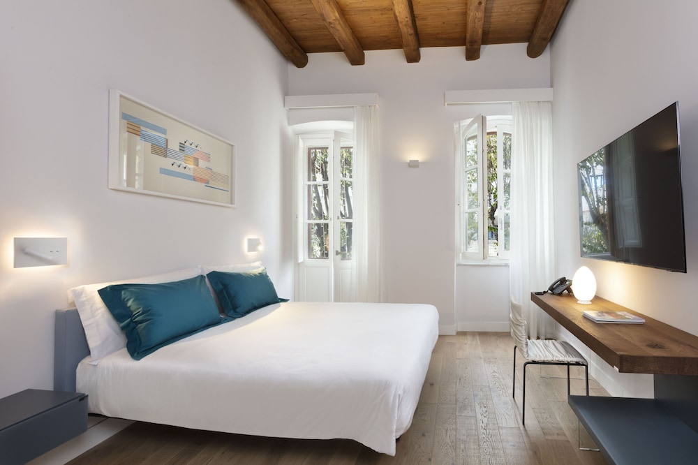 Suite Mediterraneo photo 2