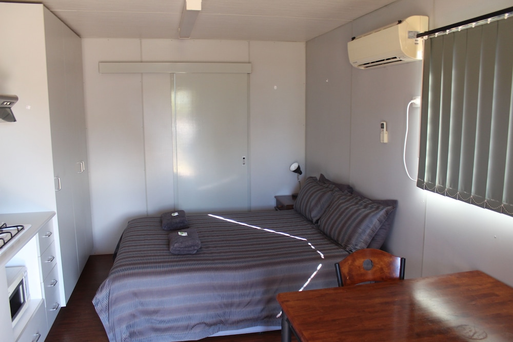 Standard Cabin photo 3