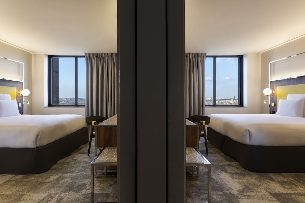 Deluxe Twin Room, Multiple Beds, Connecting Rooms