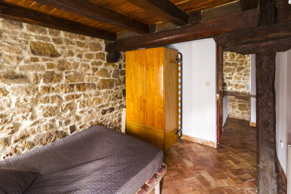 House, 1 Bedroom photo 3