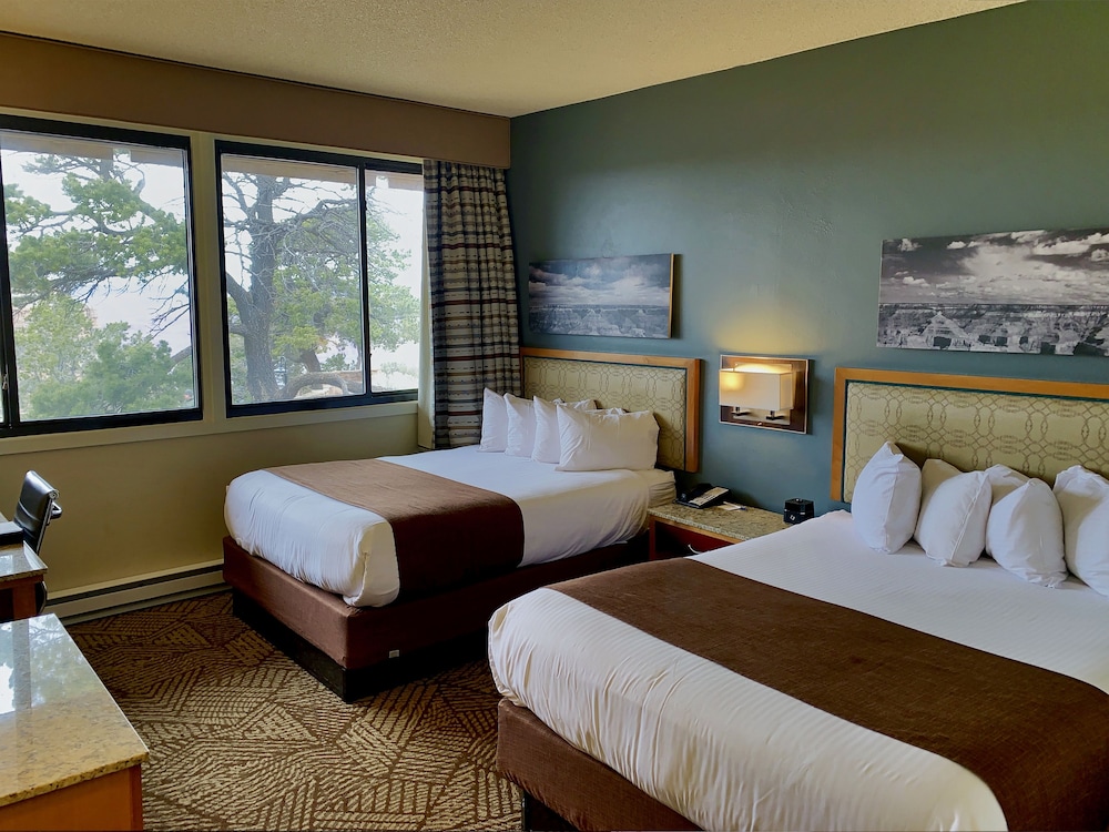 Standard Room, 2 Queen Beds (Partial Canyon View)