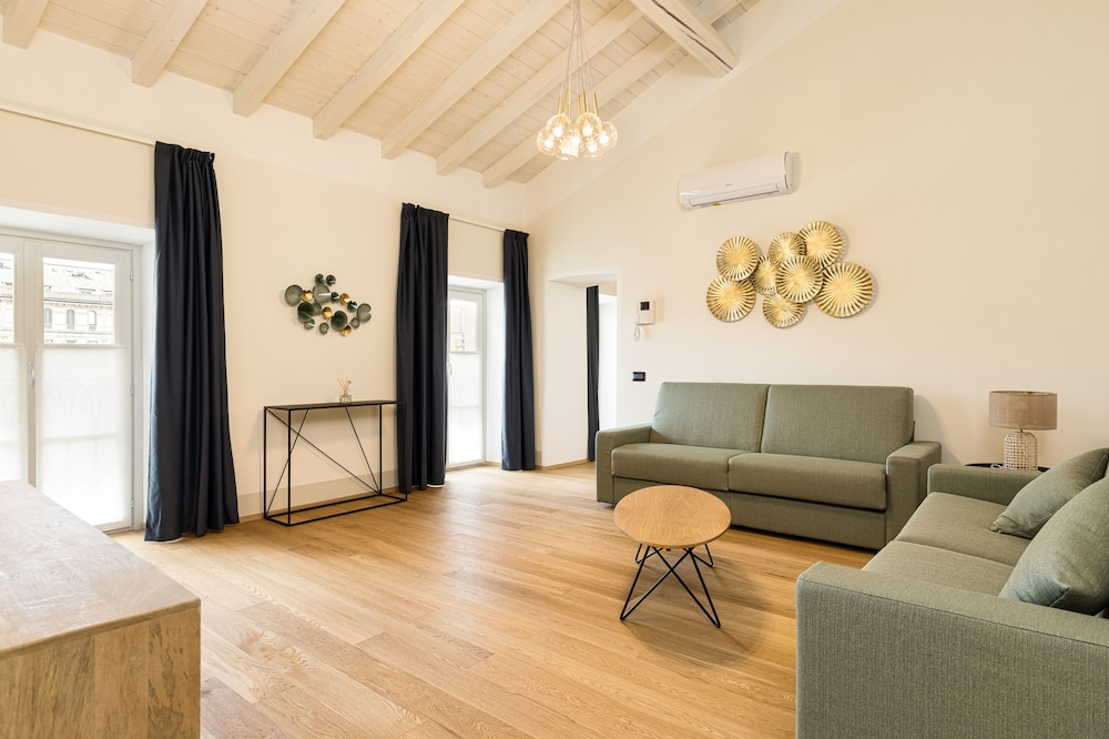Deluxe Apartment (UNITA 8)