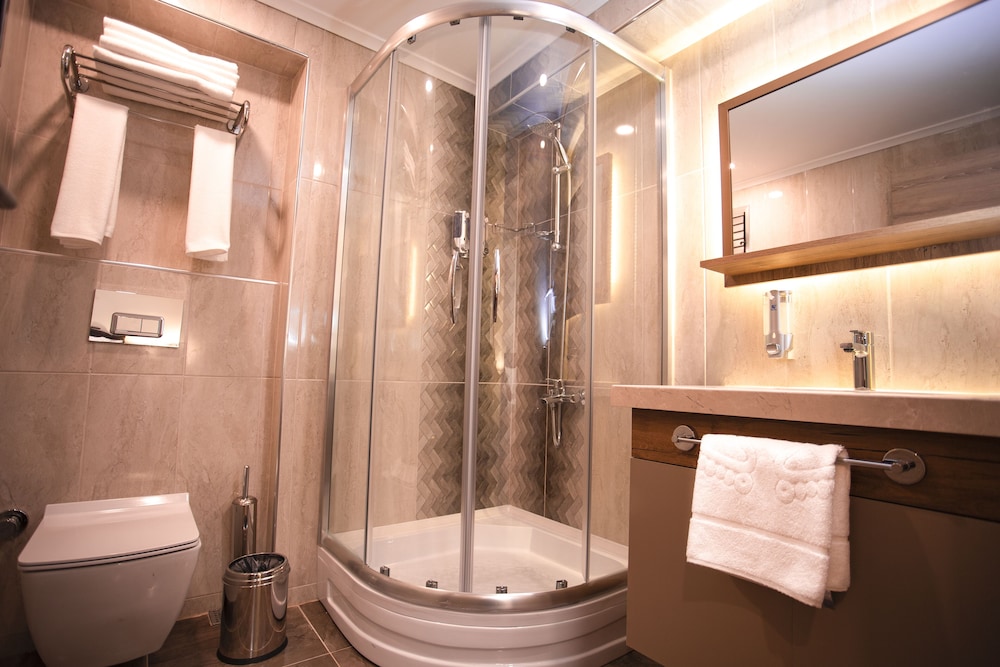 Standard Double Room, City View - Photo 5