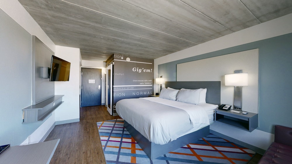 Standard Room photo 1