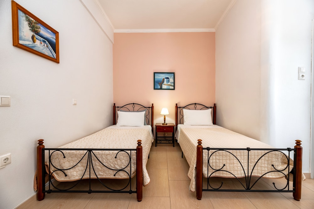 Twin Room, 2 Twin Beds